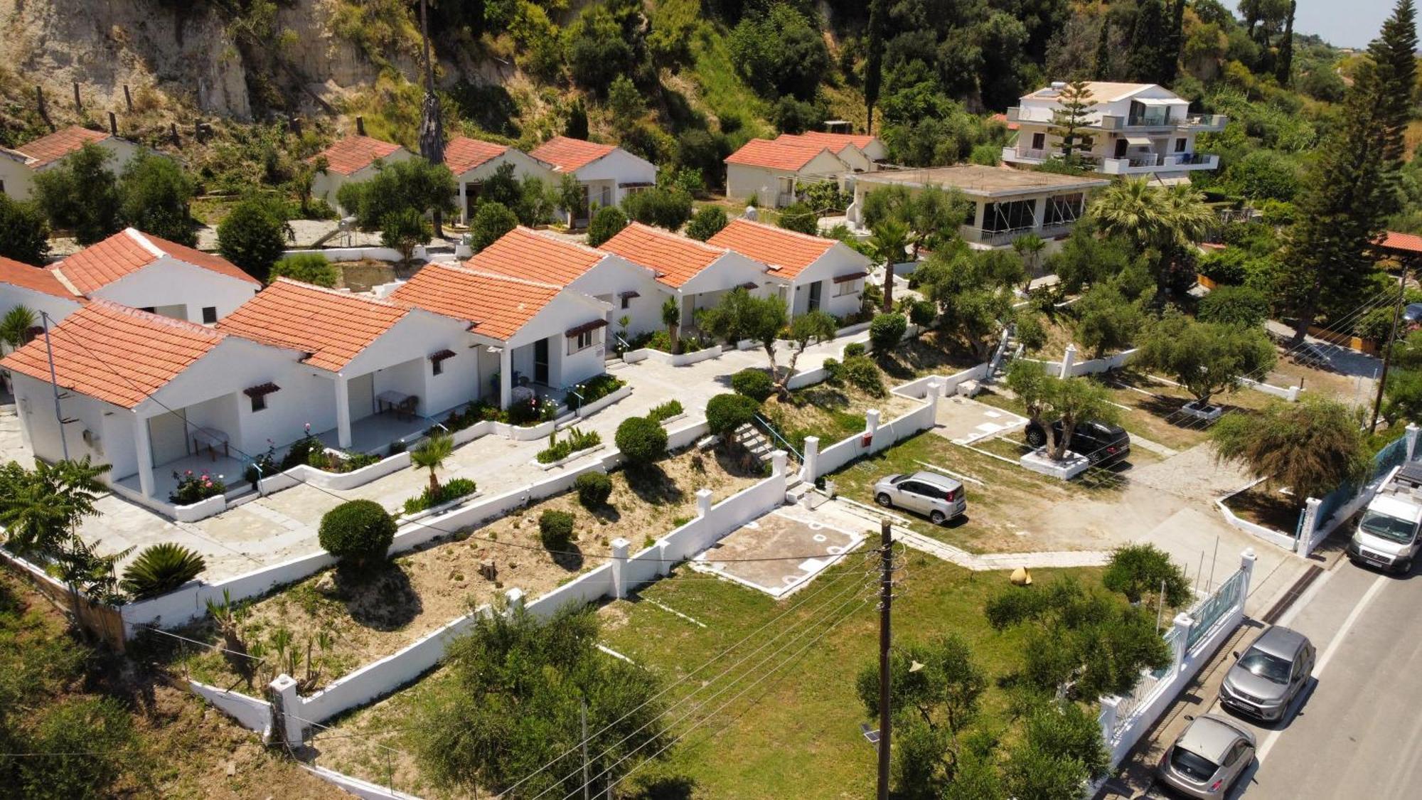 Artaki R Apartments Koróni Exterior foto